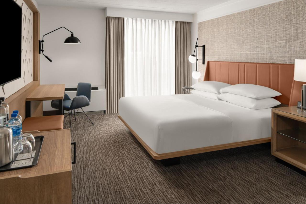 Sheraton Milwaukee Brookfield Luaran gambar