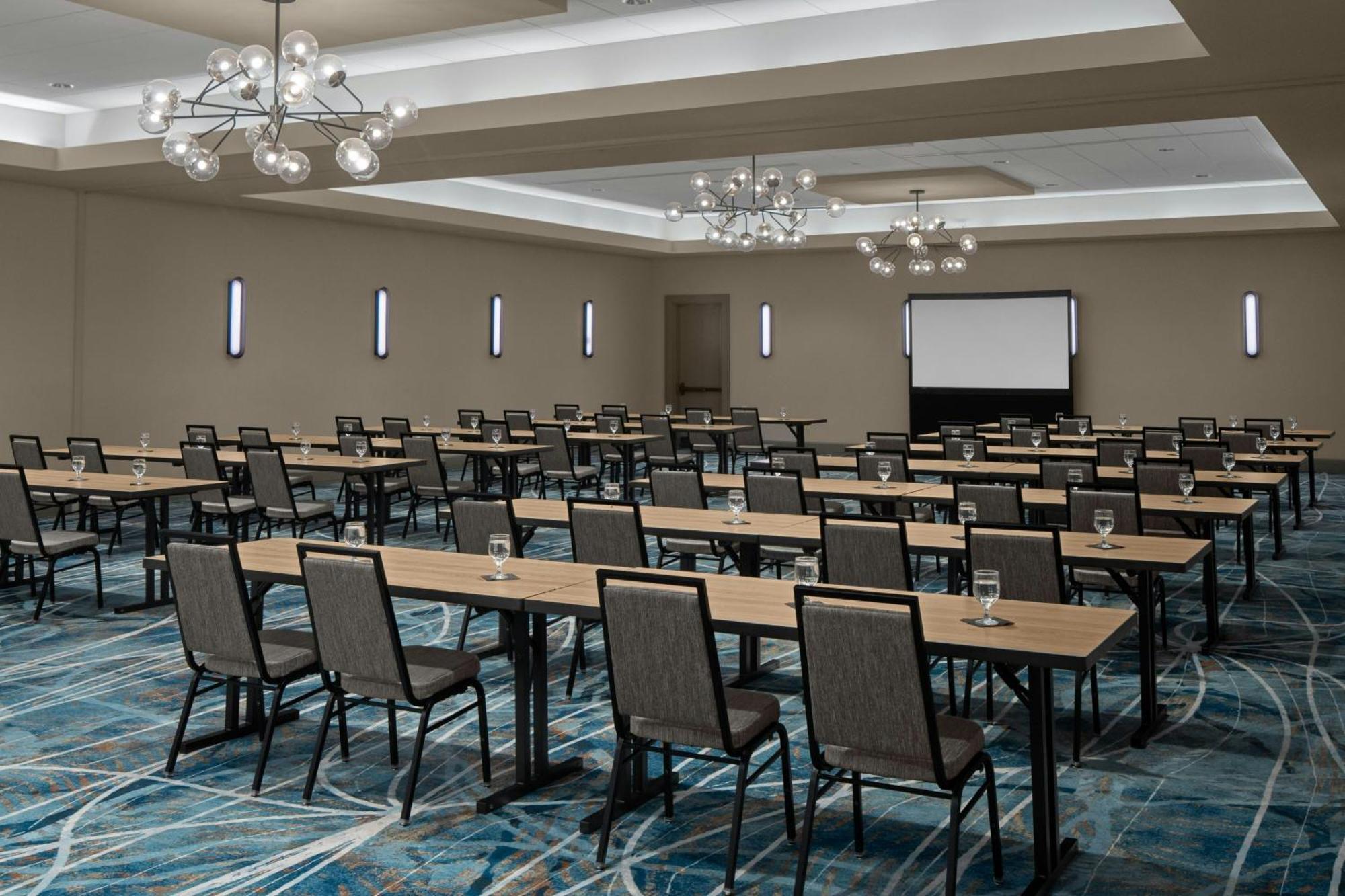 Sheraton Milwaukee Brookfield Luaran gambar